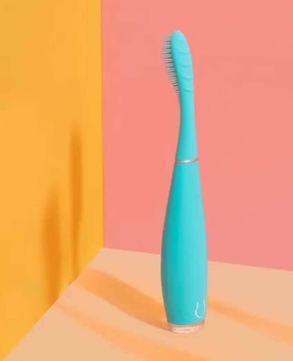 issa™ 4 smile - Hybrid Silicone Sonic Toothbrush, - Picture 5 of 5